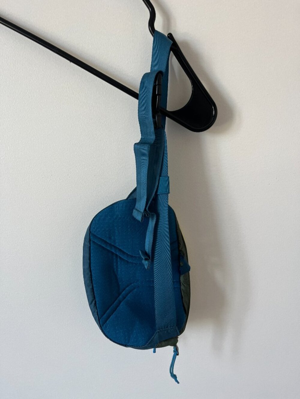 Patagonia Mini Hip Pack - Picture 2 of 2